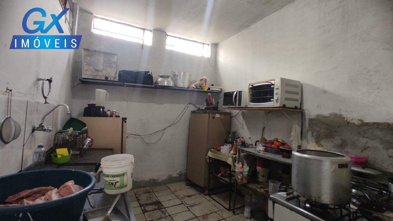 Casa, 5 quartos, 210 m² - Foto 9