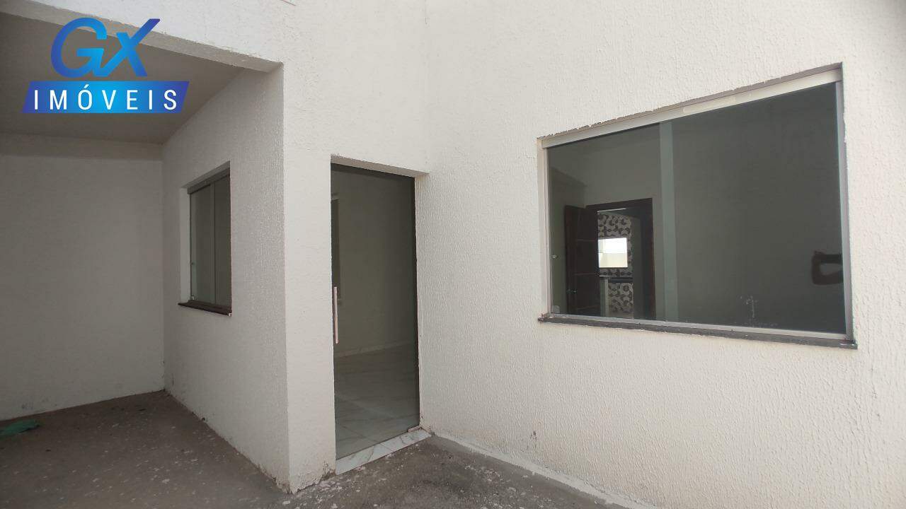 Casa à venda com 3 quartos, 73m² - Foto 7