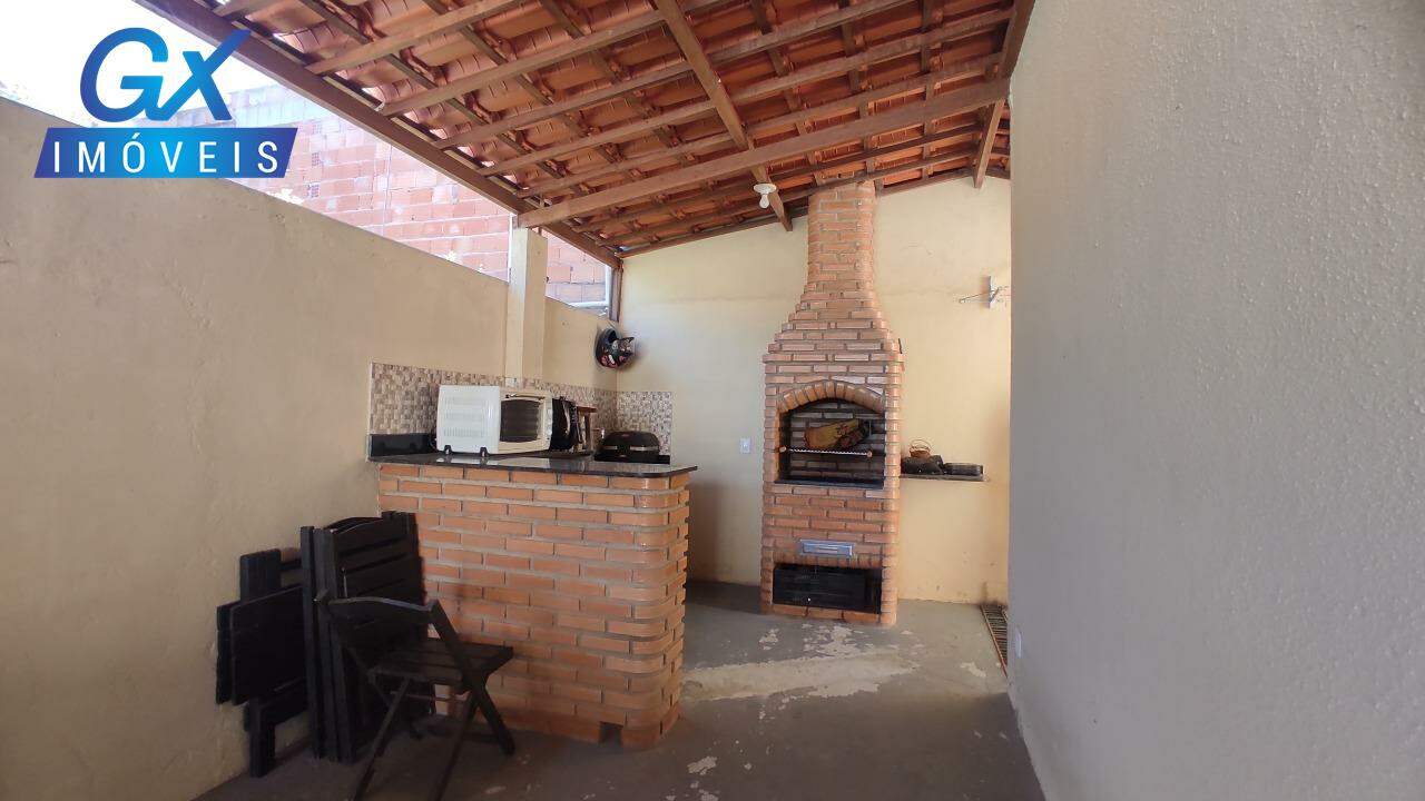 Casa à venda com 2 quartos, 180m² - Foto 26