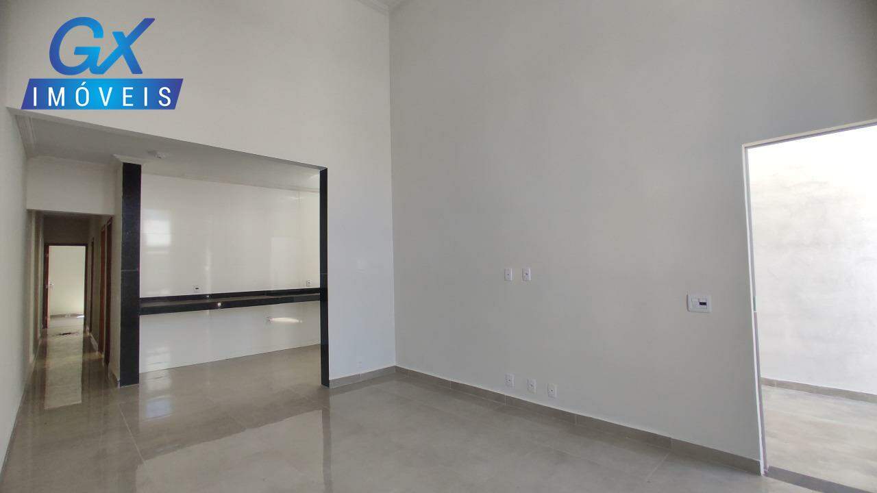 Casa à venda com 3 quartos, 90m² - Foto 11