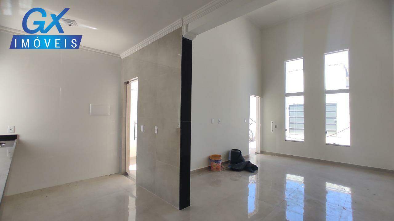 Casa à venda com 3 quartos, 180m² - Foto 9