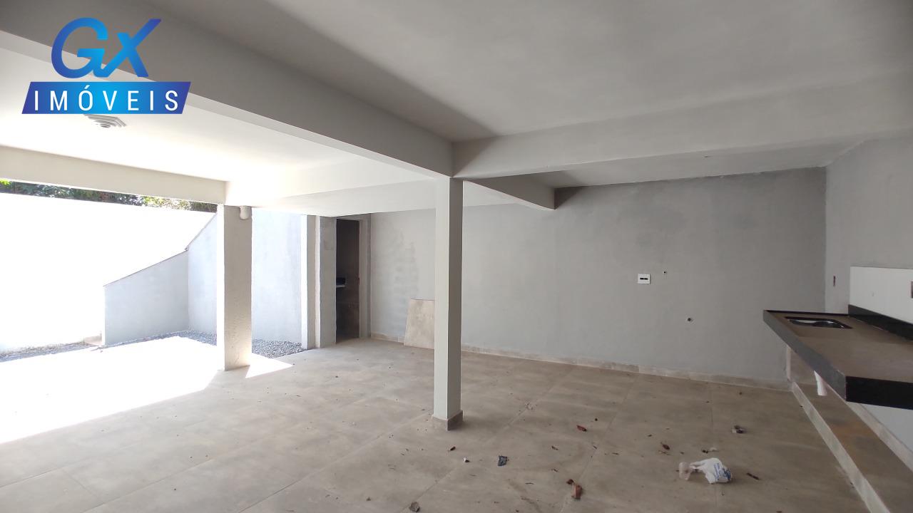 Casa à venda com 3 quartos, 90m² - Foto 28