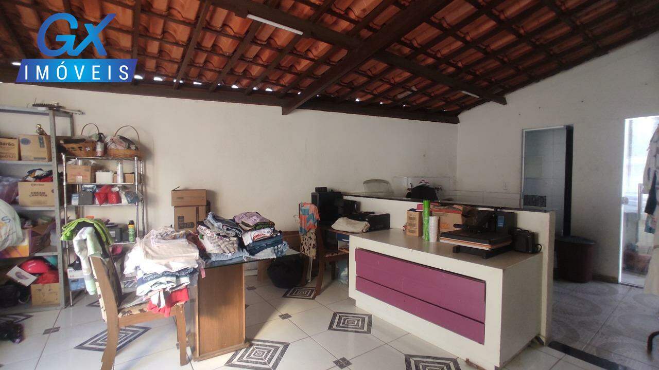 Casa à venda com 2 quartos, 380m² - Foto 24