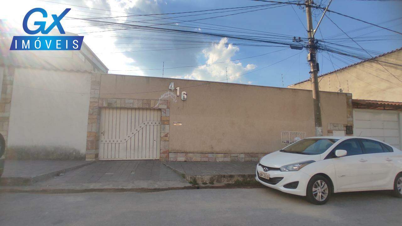 Casa à venda com 2 quartos, 380m² - Foto 3