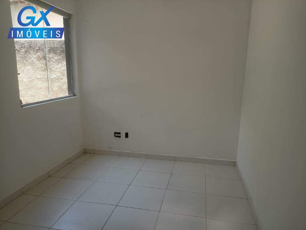 Casa à venda com 2 quartos, 180m² - Foto 12