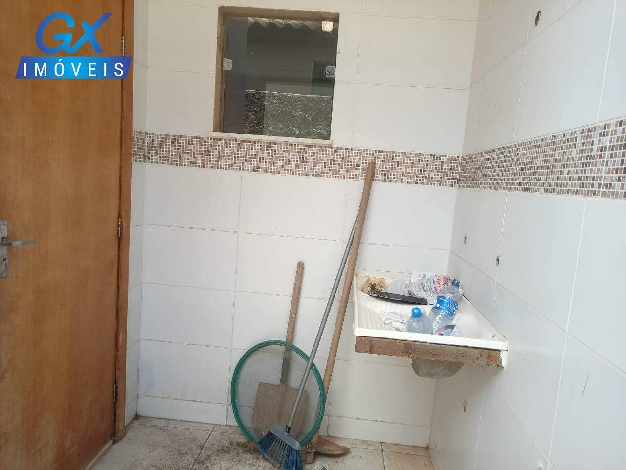 Casa à venda com 2 quartos, 180m² - Foto 18