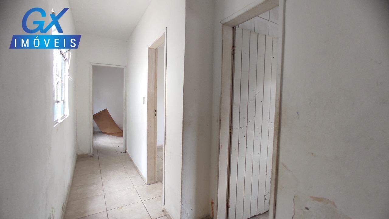 Casa à venda com 3 quartos, 180m² - Foto 17