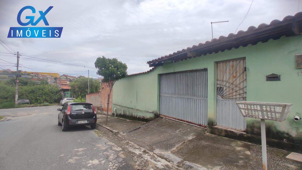 Casa à venda com 2 quartos, 191m² - Foto 3