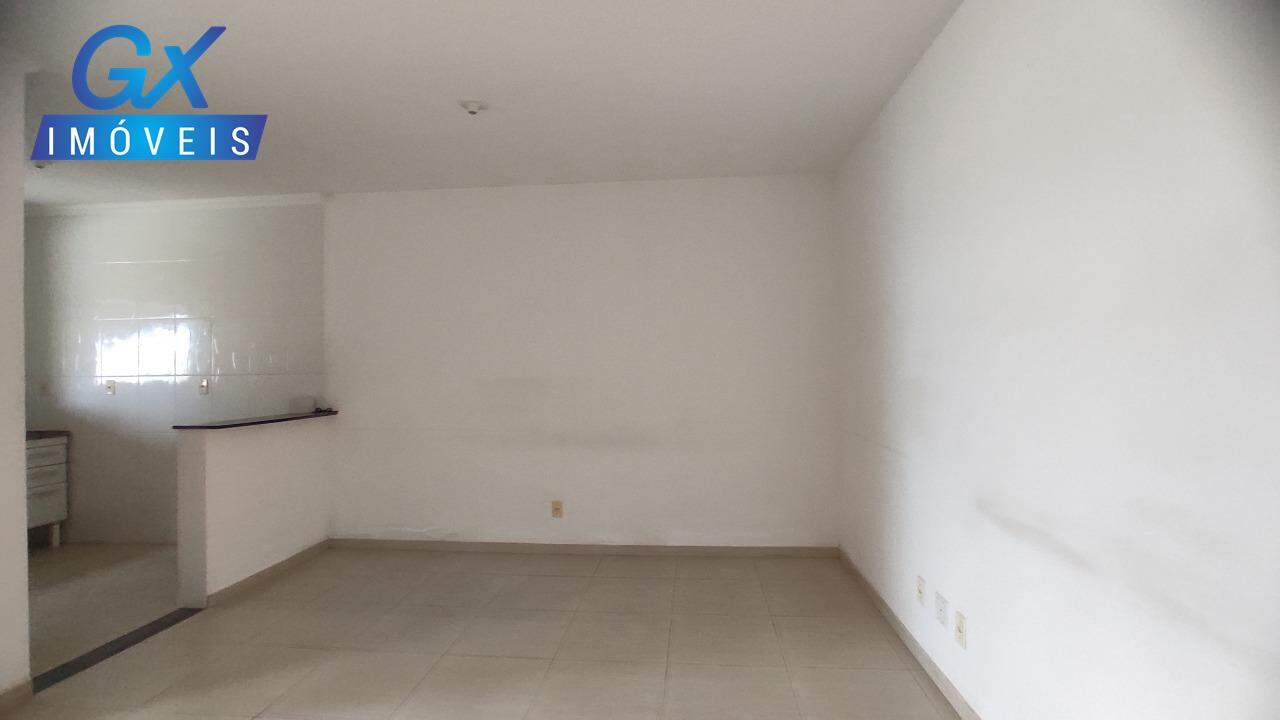 Casa à venda com 2 quartos, 110m² - Foto 11