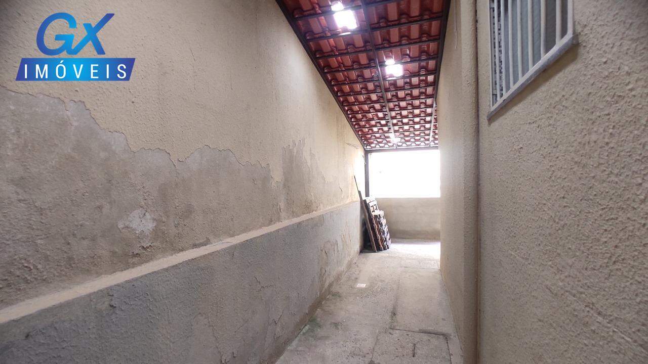 Casa à venda com 2 quartos, 110m² - Foto 20