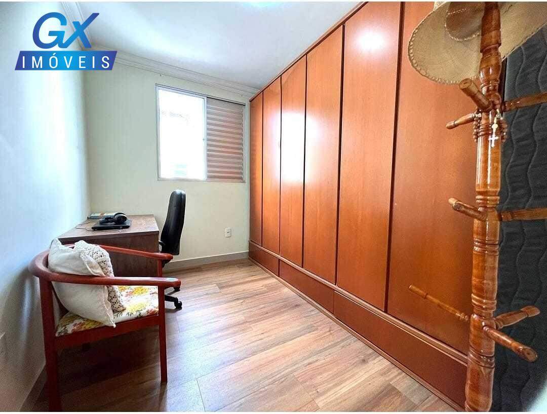 Apartamento à venda com 3 quartos, 85m² - Foto 4