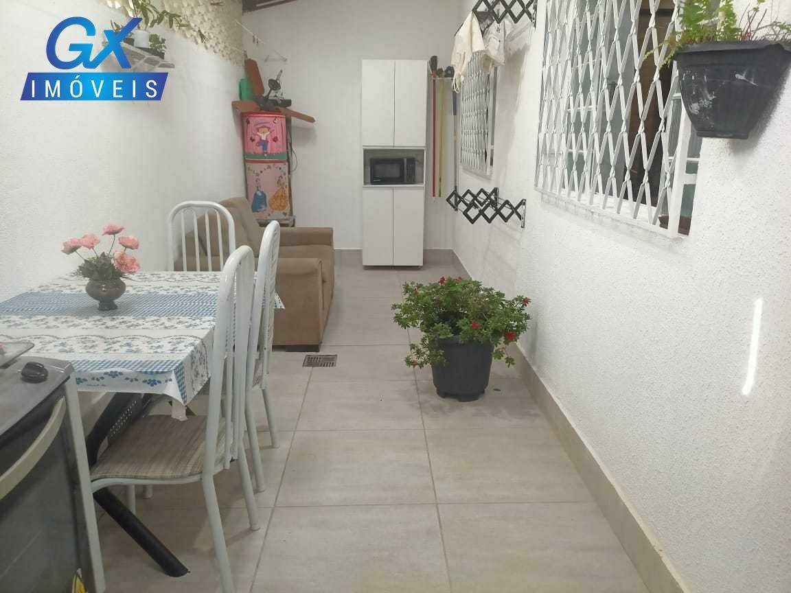 Casa à venda com 3 quartos, 360m² - Foto 4