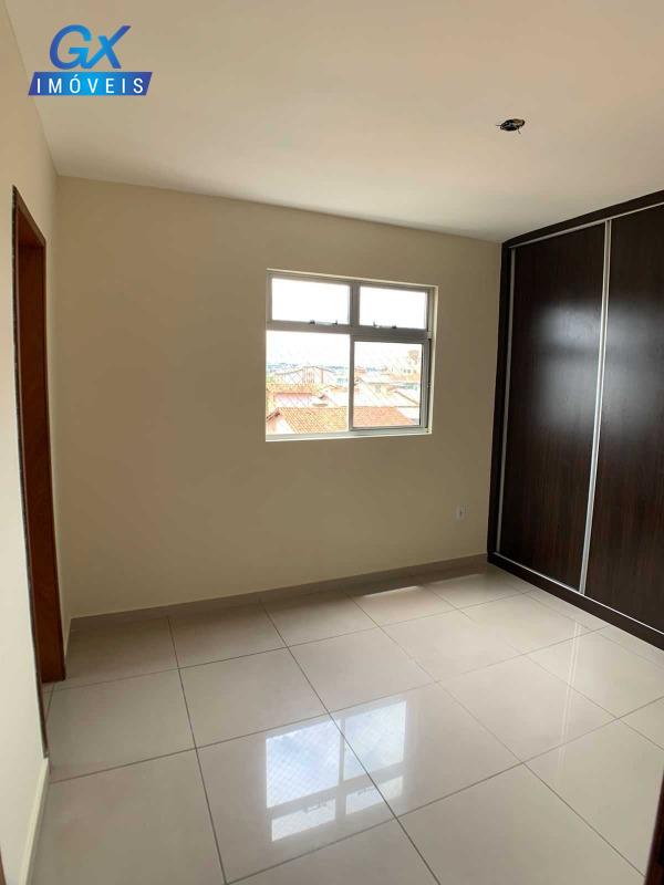 Apartamento à venda com 3 quartos, 150m² - Foto 15