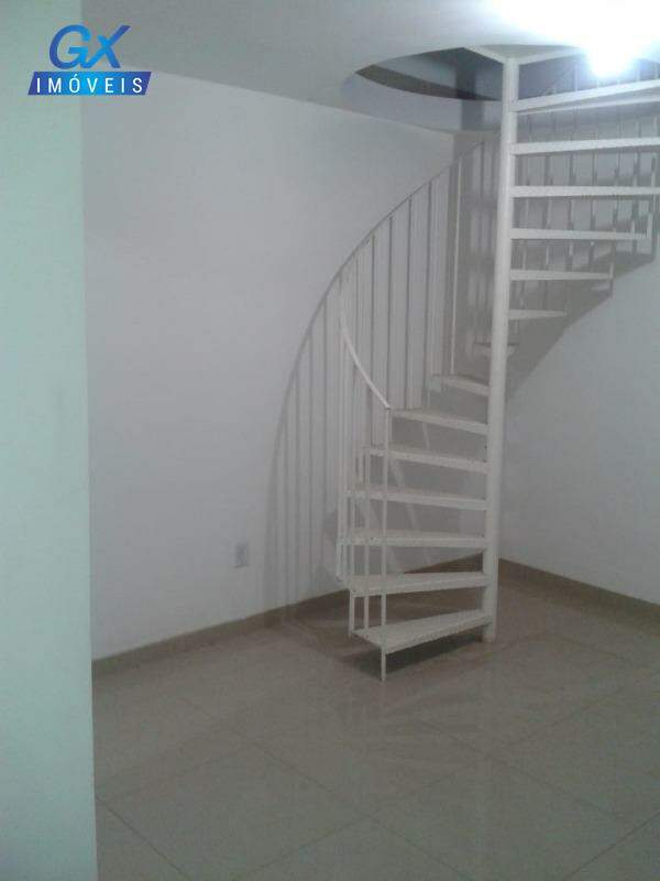 Cobertura à venda com 2 quartos, 80m² - Foto 5