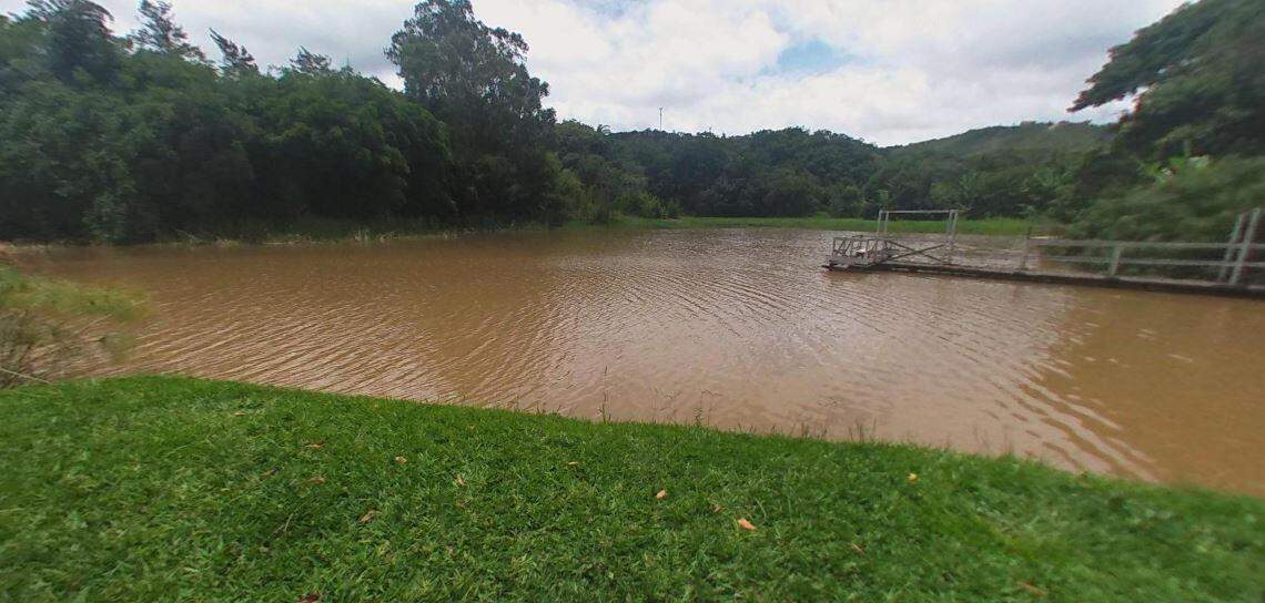 Fazenda à venda com 3 quartos, 85m² - Foto 7