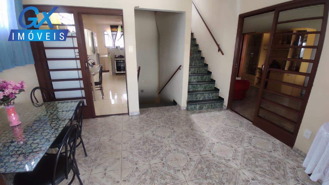 Casa, 9 quartos, 550 m² - Foto 8