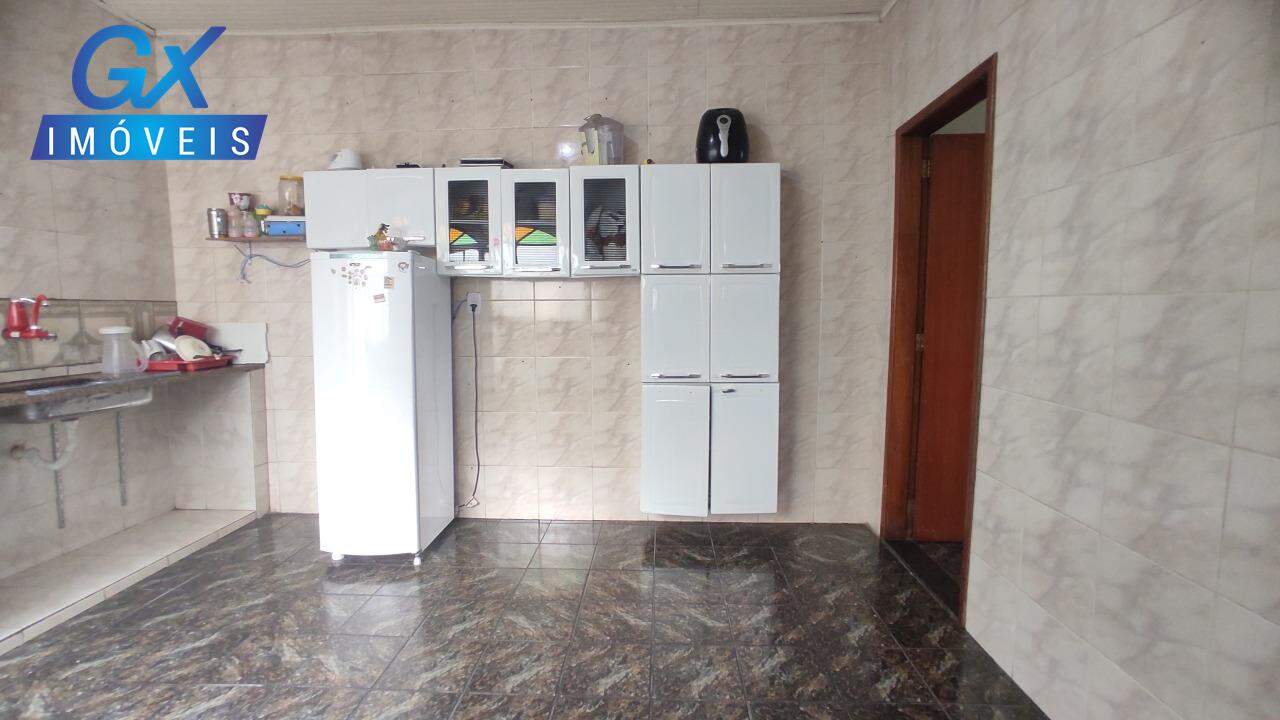 Casa à venda com 3 quartos, 360m² - Foto 21