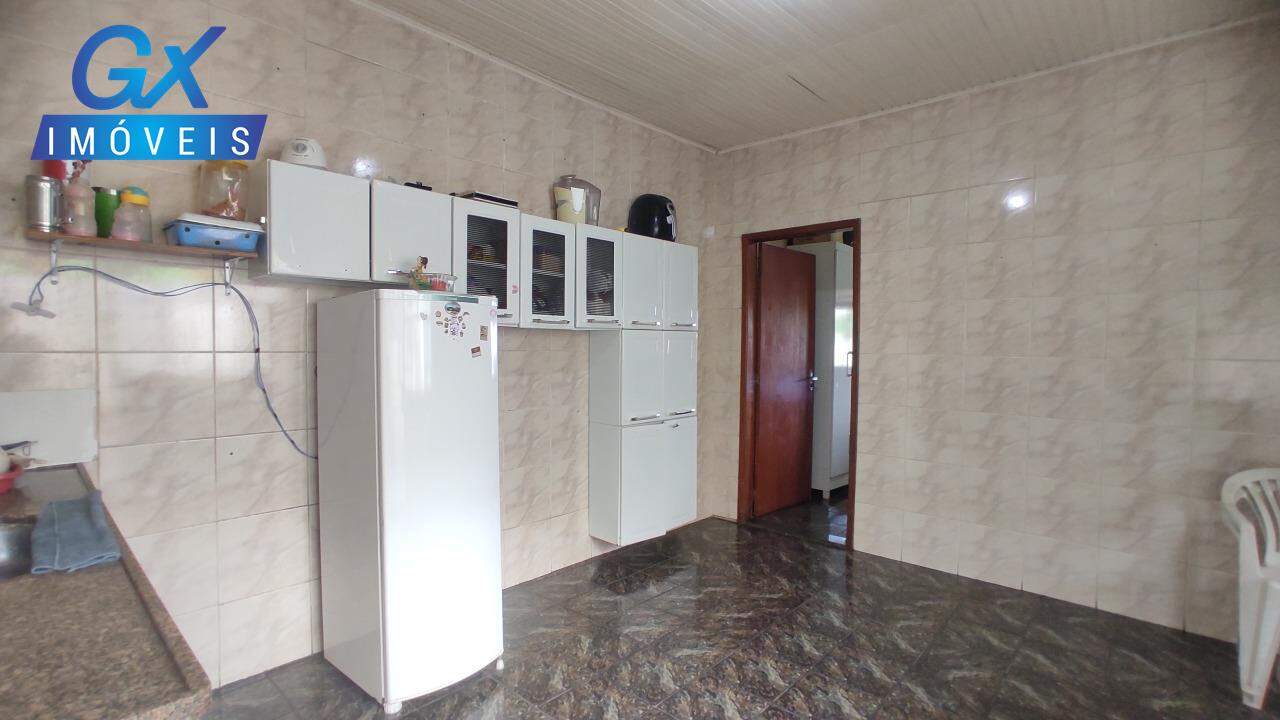 Casa à venda com 3 quartos, 360m² - Foto 15