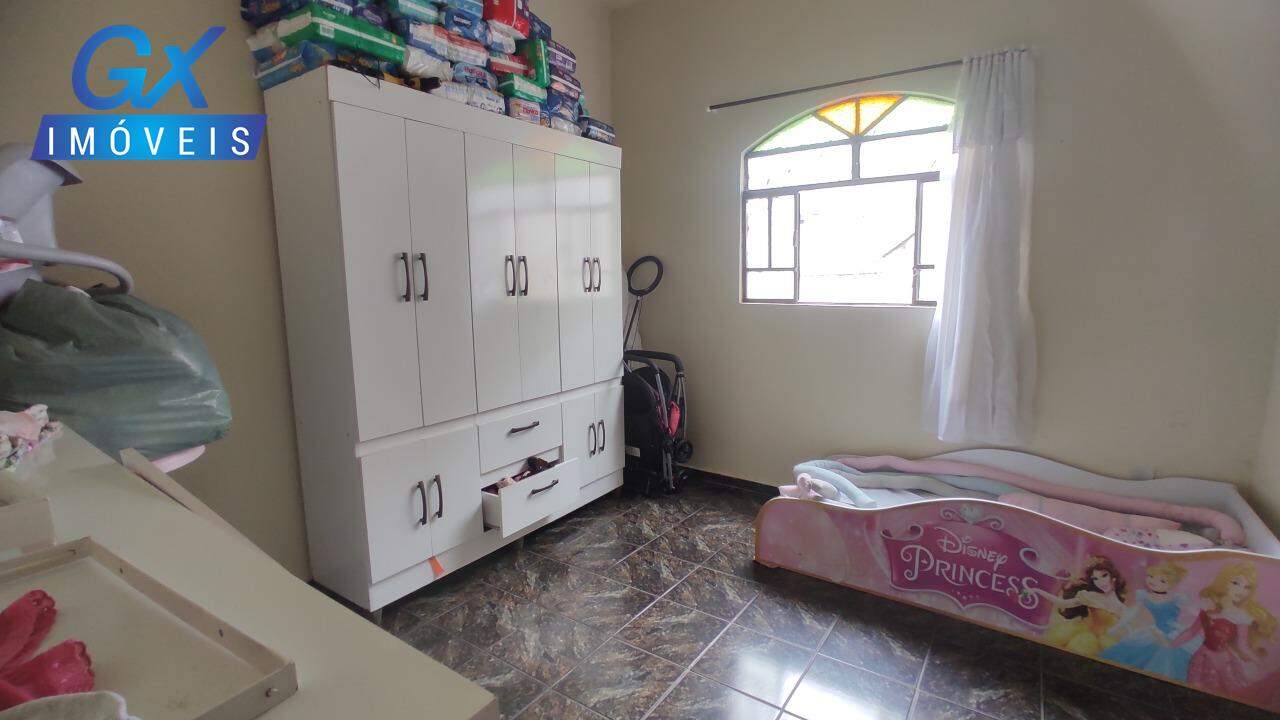 Casa à venda com 3 quartos, 360m² - Foto 18