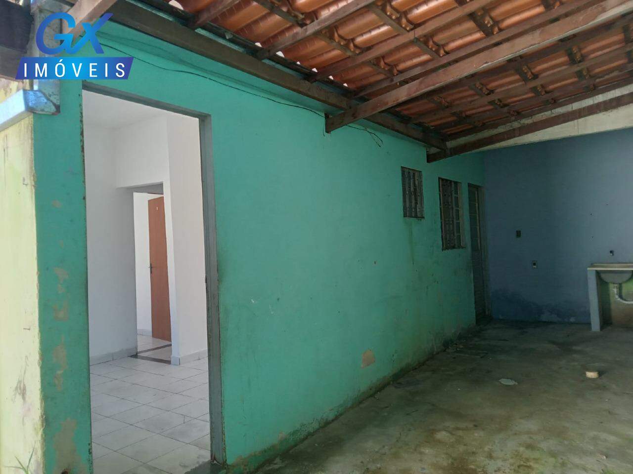 Casa à venda com 2 quartos, 48m² - Foto 4