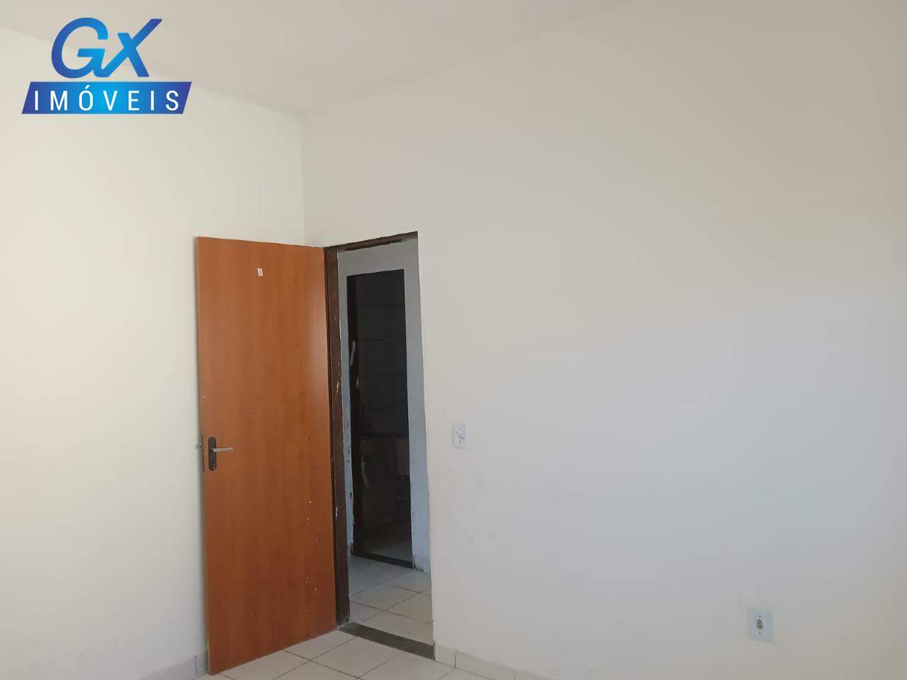 Casa à venda com 2 quartos, 48m² - Foto 9