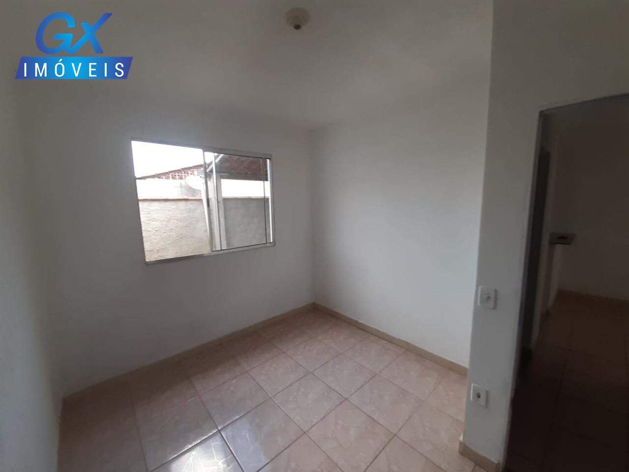 Casa à venda com 2 quartos, 90m² - Foto 18