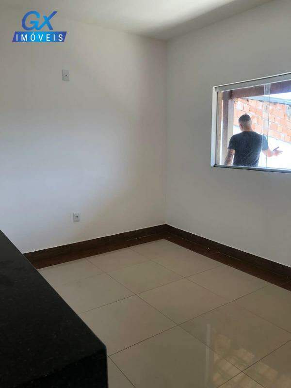 Casa à venda com 2 quartos, 180m² - Foto 17