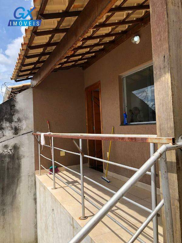 Casa à venda com 2 quartos, 180m² - Foto 6