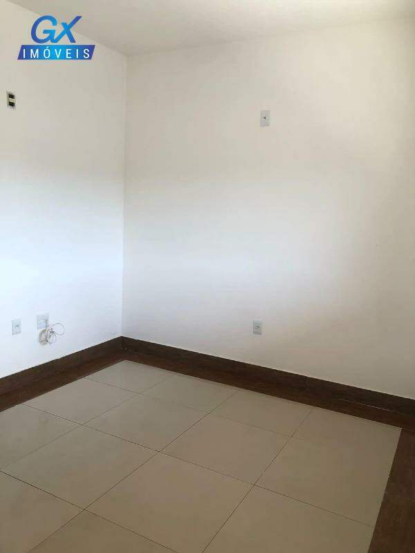 Casa à venda com 2 quartos, 180m² - Foto 19