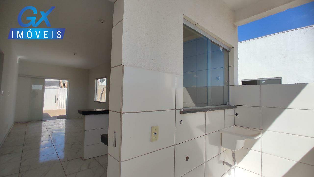 Casa à venda com 2 quartos, 65m² - Foto 15