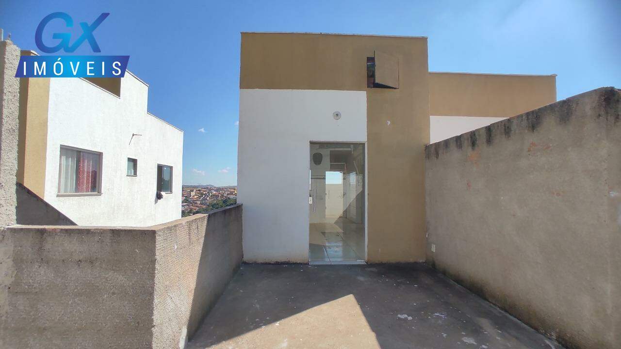 Casa à venda com 2 quartos, 65m² - Foto 7