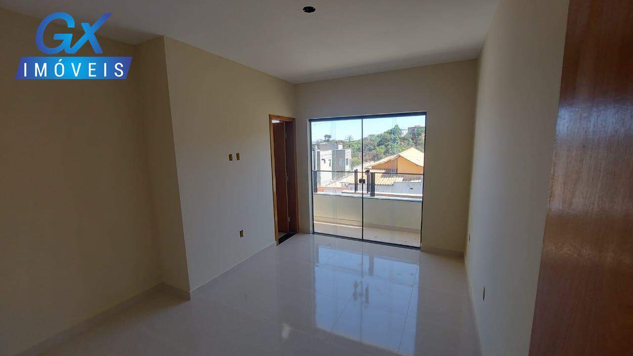 Casa à venda com 3 quartos, 100m² - Foto 18