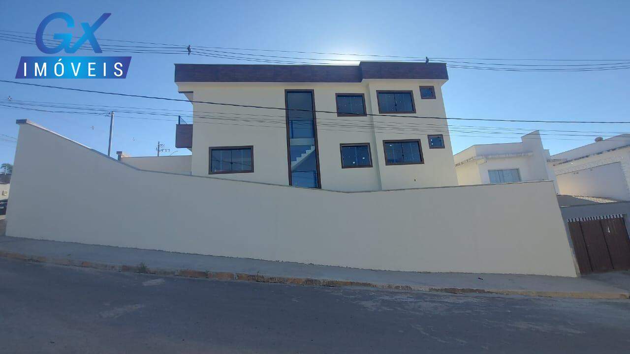 Casa à venda com 3 quartos, 127m² - Foto 3