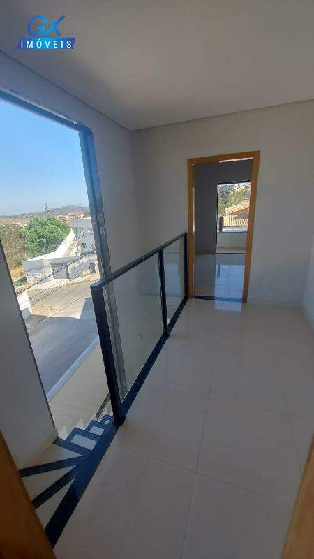 Casa à venda com 3 quartos, 127m² - Foto 14