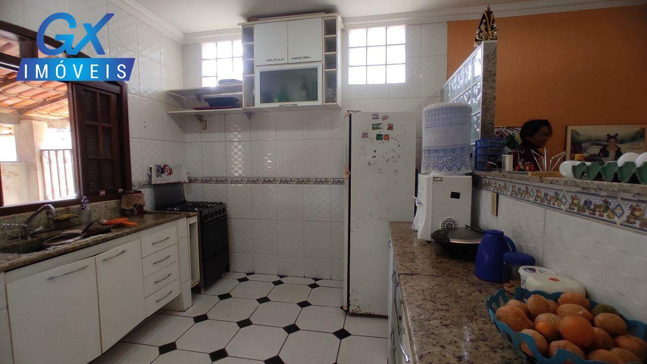 Casa, 3 quartos, 240 m² - Foto 15