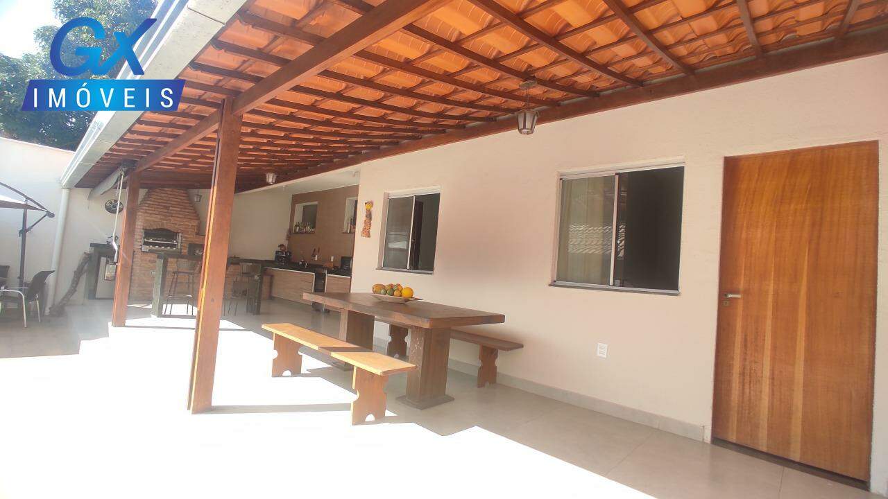 Casa, 4 quartos, 240 m² - Foto 21