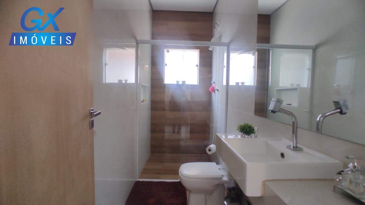 Casa, 4 quartos, 240 m² - Foto 16