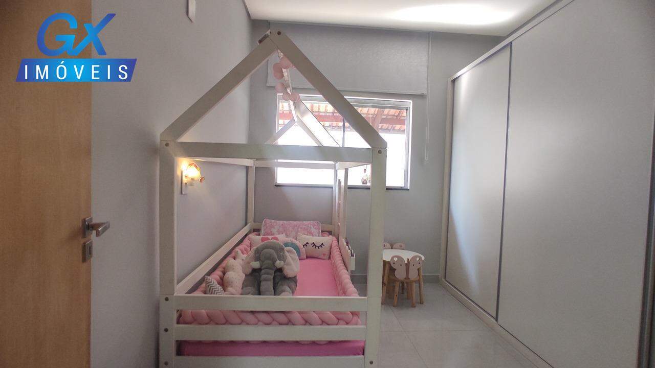 Casa, 4 quartos, 240 m² - Foto 14