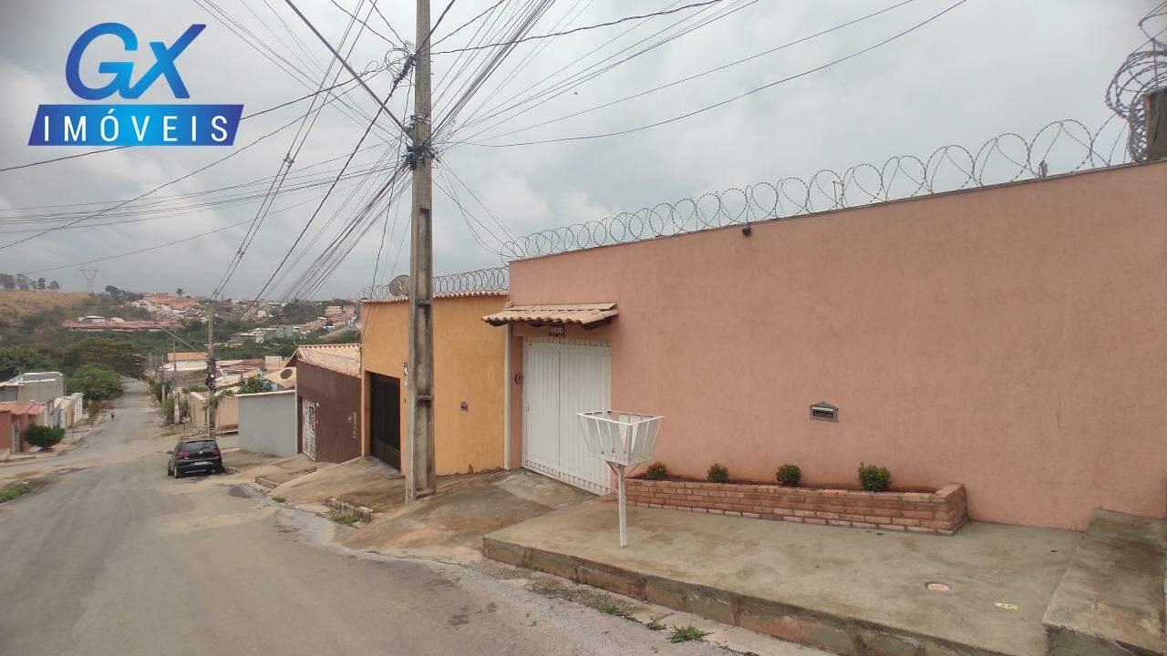 Casa, 3 quartos, 180 m² - Foto 2