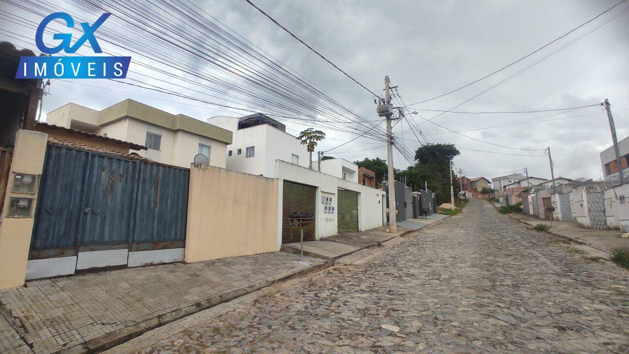 Casa, 2 quartos, 180 m² - Foto 1