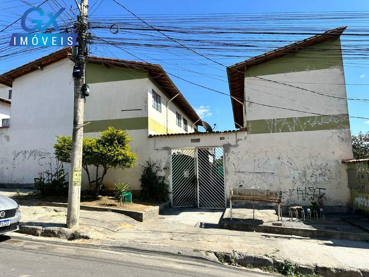 Casa para alugar com 2 quartos, 48m² - Foto 2