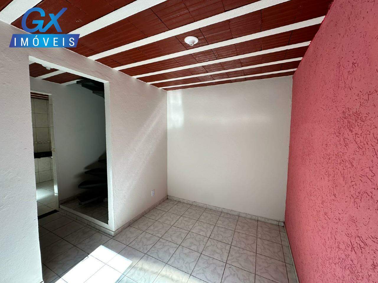 Casa para alugar com 2 quartos, 48m² - Foto 7
