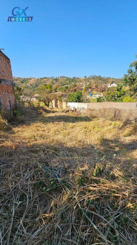 Lote à venda no bairro Quintas São José (Melo Viana): 