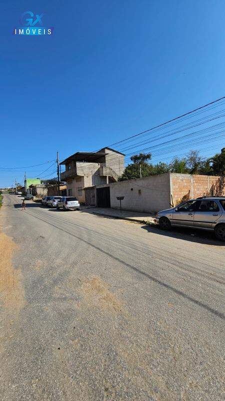 Lote à venda no bairro Quintas São José (Melo Viana): 