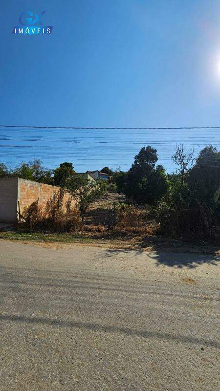Lote à venda no bairro Quintas São José (Melo Viana): 