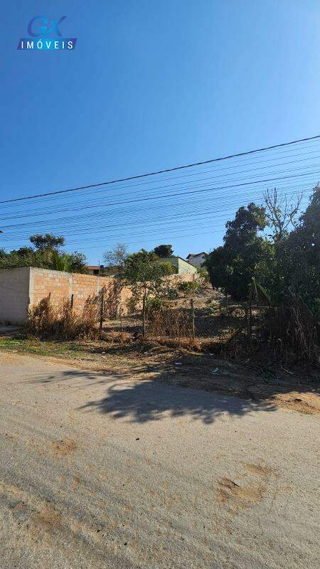 Lote à venda no bairro Quintas São José (Melo Viana): 