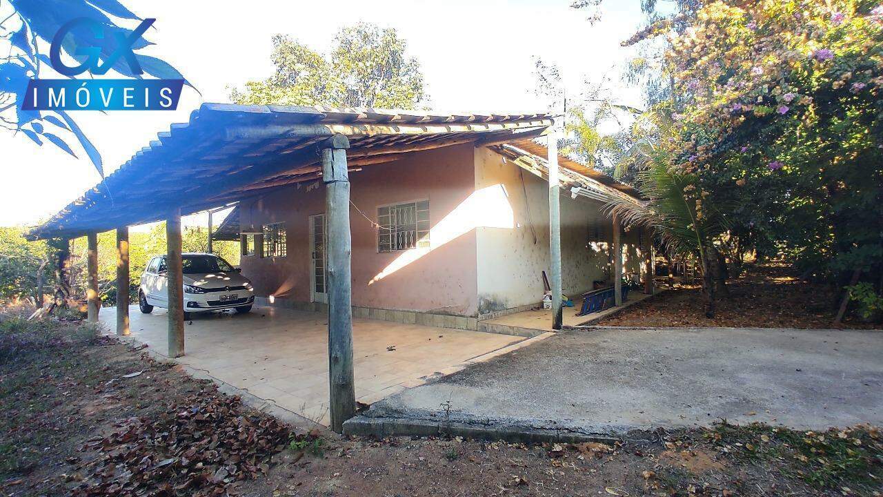 Sítio, 2 quartos, 6000 m² - Foto 1