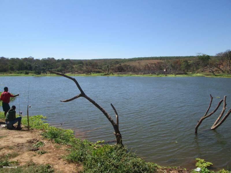 Terreno à venda, 2000m² - Foto 1