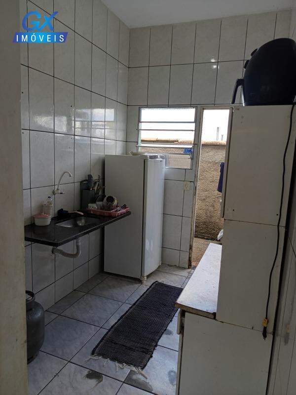 Casa, 2 quartos, 88 m² - Foto 2