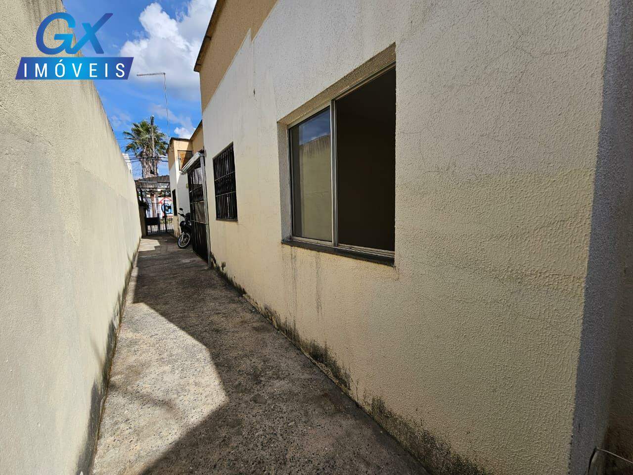 Casa para aluguel no bairro Porto Seguro: 